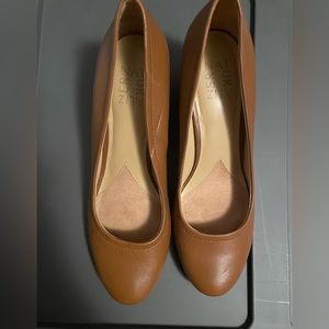 Naturalized Leather Tan Sandals